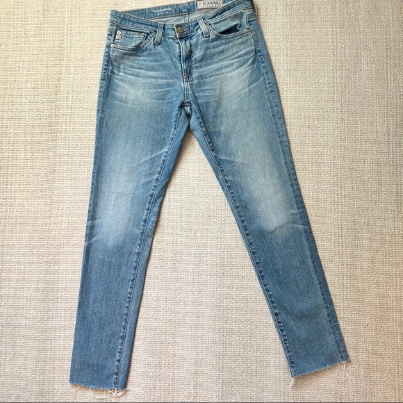 AG-ED mid rise size 26 washed skinny blue jeans - Picture 2 of 6